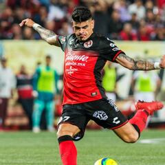 Gustavo Bou regresa a la jauría