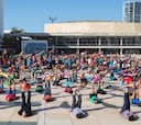 Acroyoga en las calles de Tel Aviv