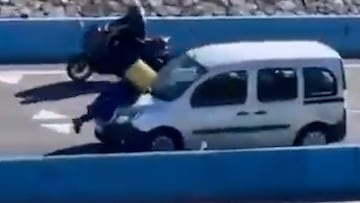 Atropella a un repartidor de Glovo y conduce varios kilómetros con él sobre el capó de su furgoneta