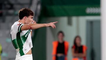 Frenazo para Yago Santiago y Febas