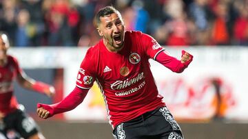 El ex futbolista dijo que ahora se prepara para en un futuro ser entrenador; hoy apoyará con todo a su equipo desde las gradas del estadio de Monterrey.