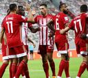 El Olympiacos gana el clásico y la liga