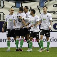 Vivir de la línea de tres cuartos