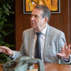 Fuego abierto entre Caballero y Louzán: “Está llamando tontos a los vigueses”