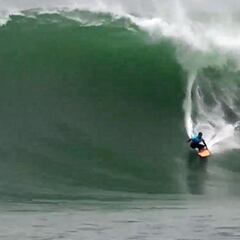 Joaquin del Castillo, 10 y victoria en las olas gigantes de Arica