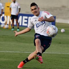 Glasner espera por Borré y planea un ataque con variantes