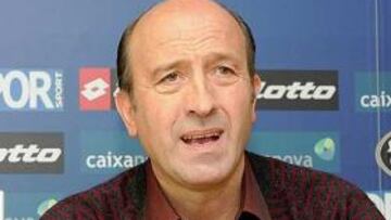 "Los delanteros del Hércules son la identidad del equipo"