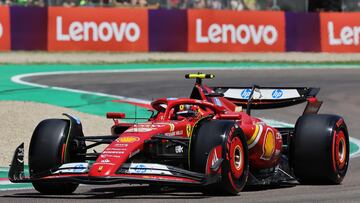 Formula One F1 - Emilia Romagna Grand Prix - Autodromo Enzo e Dino Ferrari, Imola, Italy - May 18, 2024 Ferrari's Carlos Sainz Jr. during practice REUTERS/Ciro De Luca