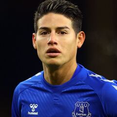 Ancelotti destaca el papel de James como delantero