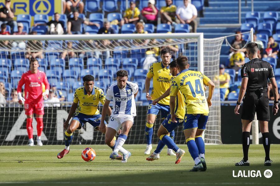 Partido de la jornada 37 de LaLiga EA Sports entre Las Palmas y Leganés.