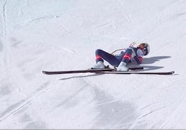Las duras imágenes de la caída de Lindsey Vonn: el público helado mientras la trasladaban en helicóptero