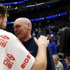 Doncic se sale en el reencuentro del morbo con Carlisle