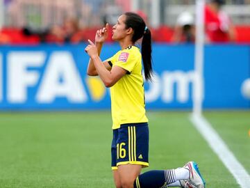 Es una de las estrellas del fútbol femenino colombiano. Nació el 10 de enero de 1992 y en sus inicios se destacó en la Selección Bogotá de microfútbol. Pero sus mayores logros fueron en el balompié, disputando el Mundial Sub-20 de 2010 y el Mundial de mayores de 2011. Además fue campeona de la Copa América 2015 de fútsal, torneo en el que fue elegida como la mejor jugadora. Recientemente firmó con el A.C Milan para disputar la siguiente temporada.