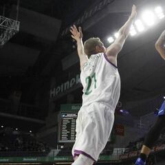 Edwin Jackson, el MVP más anotador desde Winslow