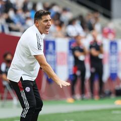 Berizzo se refiere al fallo de la FIFA y elogia al talento del futuro