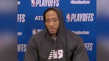 El 'zasca' de Kawhi a un periodista que pone en duda su rendimiento...