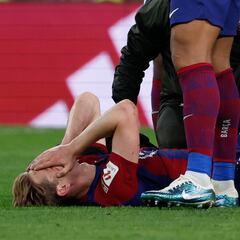 ¡Alarma De Jong! Puede haber dicho adiós a la temporada