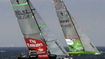 <b>A UN PASO.</b> El Emirates está a un paso de la final.