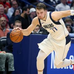 Doncic domina a placer en la NBA: victoria con triple-doble