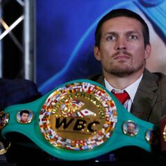 Los pesados se atascan y Hearn añade otro integrante: Usyk