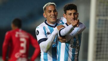 AVELLANEDA, ARGENTINA - MAY 25: Tom&aacute;s Chancalay (R) of Racing Club celebrates with teammate Enzo Copetti after scoring the first goal of his team during a group E match of Copa CONMEBOL Libertadores 2021 between Racing Club and Rentistas at Preside