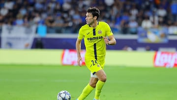 LIMASSOL (Cyprus), 05/11/2025.- Alfonso Pedraza of Villarreal in action during the UEFA Champions League league phase match beween Pafos and Villarreal CF, in Limassol, Cyprus, 05 November 2025. (Liga de Campeones, Chipre) EFE/EPA/CHARA SAVVIDOU