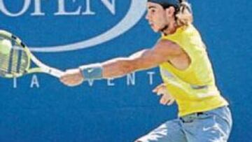 <b>ESTIRADA. </b>Nadal se mostró rápido y peleó todas las bolas. Buena señal para próximos compromisos.