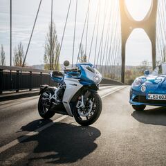 La moto de Alpine que nunca podrá utilizar Alonso