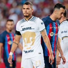 Pumas usó números especiales ante Barcelona