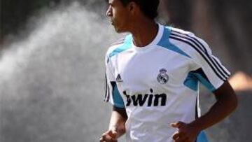 El madridista Varane, novedad en la lista de Deschamps