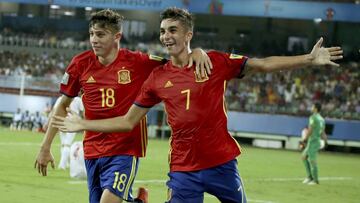 Ferran Torres, con la Selecci&oacute;n.