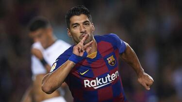 Barcelona confirm they will not sign '9' to replace Suárez