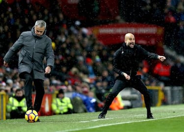 Guardiola tells Mourinho to stop blaming ref for poor results