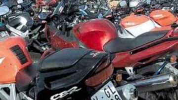 <b>LLENAZO. </b>Cada vez que hay un gran premio en el circuito Ricardo Tormo, los moteros acuden en masa a la cita valenciana.