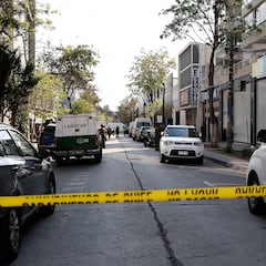 Fiscalizan la bodega de los toldos azules en Meiggs y lo que encuentran sorprende a todo Chile: operativo en Estación Central