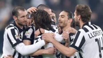 Juventus se abraza antes de la Champions League. 