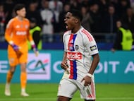 Lyon's Brazilian forward #09 Endrick reacts during a penalty shoot-out in the French Cup quarter-final football match between Olympique Lyonnais (OL) and RC Lens at the Groupama Stadium in Decines-Charpieu, central-eastern France, on March 5, 2026. (Photo by Olivier CHASSIGNOLE / AFP)