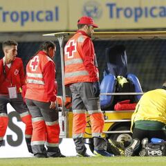 Raúl Fernández se fractura la rótula y estará tres meses de baja