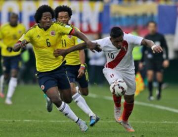 El colombiano Carlos Sánchez fue uno de los destacados de la primera fase en su selección.