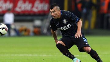 Gary Medel encandiló a Klopp que lo quiere para Liverpool