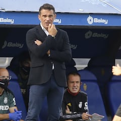Luis García Plaza: "Esperamos en Oviedo un partido fuerte, duro, intenso y de poder a poder"