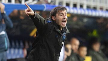 Garitano contesta a Aleix Vidal: "Hay que tener un poco de cuidado con lo que se dice..."