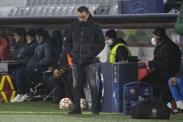 Xavi: cien días subido a una montaña rusa