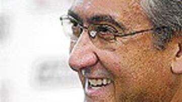 "Nuestra intención es que al menos el diez por ciento de la plantilla sea de los equipos inferiores, en la que tenemos gente de gran calidad".