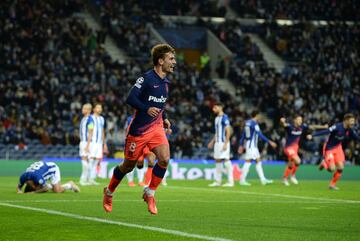 0-1. Antoine Griezmann celebra el primer gol.