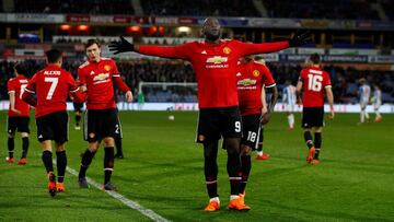 Soccer Football - FA Cup Fifth Round - Huddersfield Town vs Manchester United - John Smith&rsquo;s Stadium, Huddersfield, Britain - February 17, 2018   Manchester United&#039;s Romelu Lukaku celebrates scoring their second goal   Action Images via Reuters