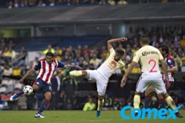 El Clásico pintó bien para Chivas