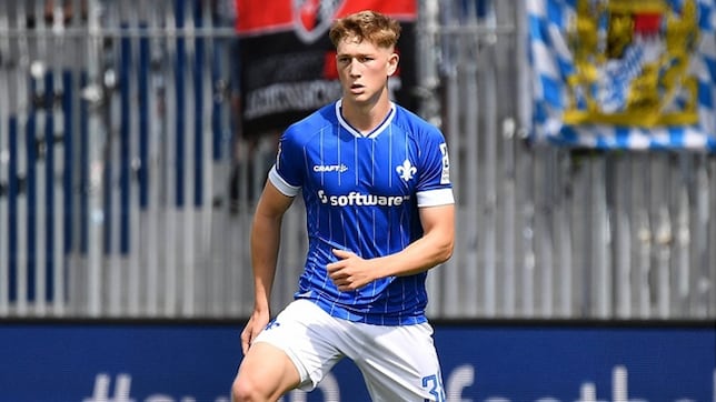 Clemens Riedel cerrará la defensa