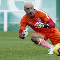 José Juan da el susto y Pacheta puede quedarse sin porteros