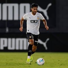 Cómert quiere quedarse y el club no piensa lo mismo